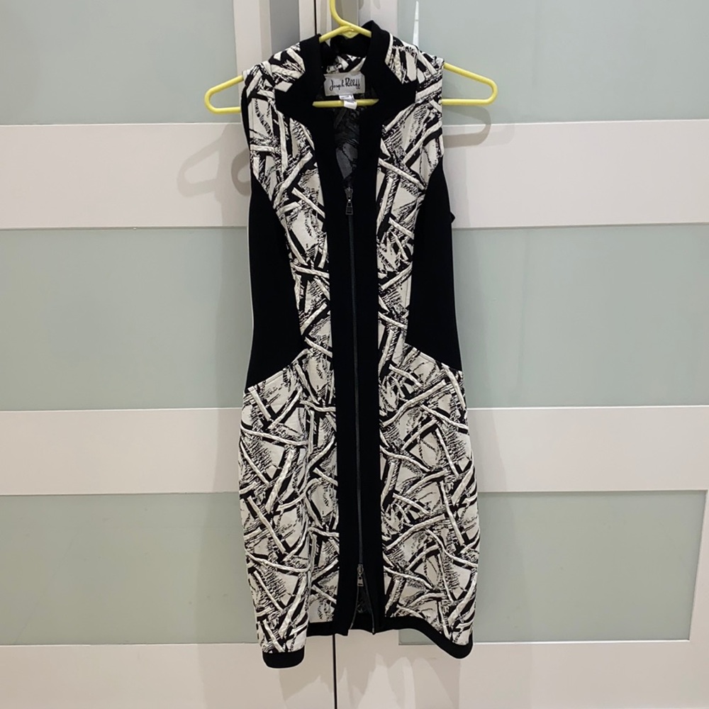 Beautiful Zip-Down Formal Dress